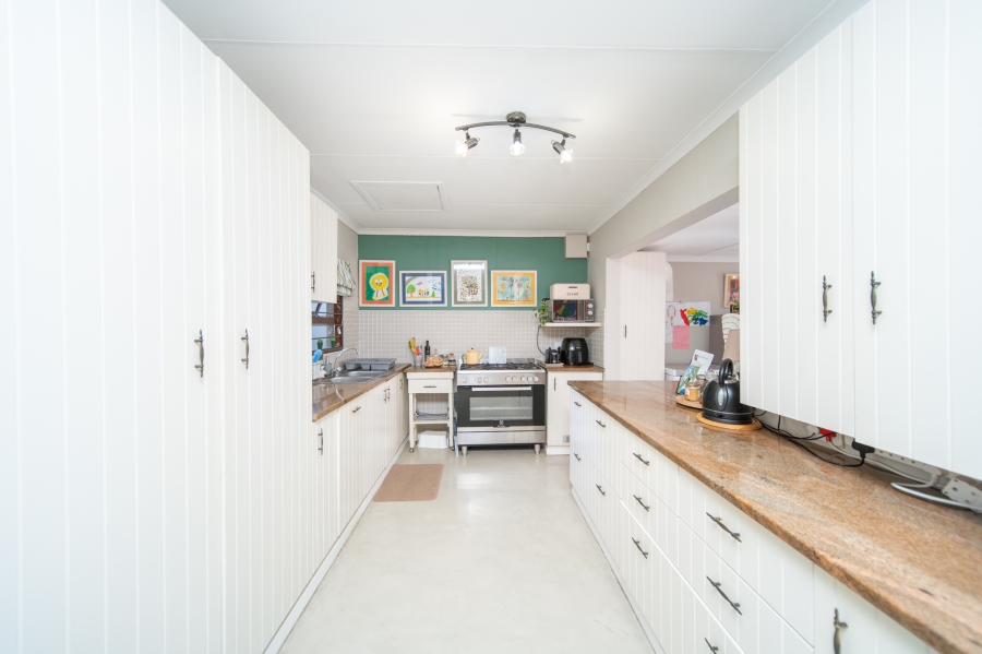 3 Bedroom Property for Sale in Abbotsford Eastern Cape